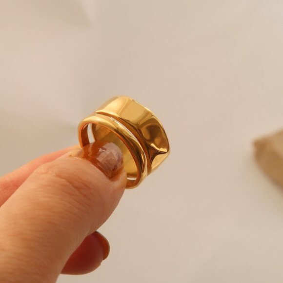 NEW 18K Gold Plated Chunky Layer Ring - Picture 4 of 9